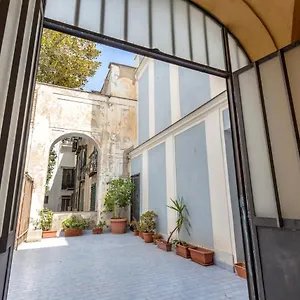 Apartment Dietro San Domenico